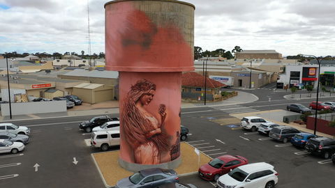 Kadina Shopping - Broome Tourism 2
