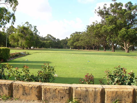 Pinjarra Golf Club - Broome Tourism 1
