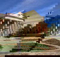 United States of America Embassy of The - Broome Tourism