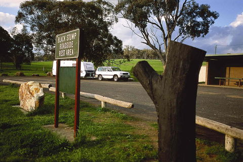 Black Stump Rest Area - Broome Tourism 0