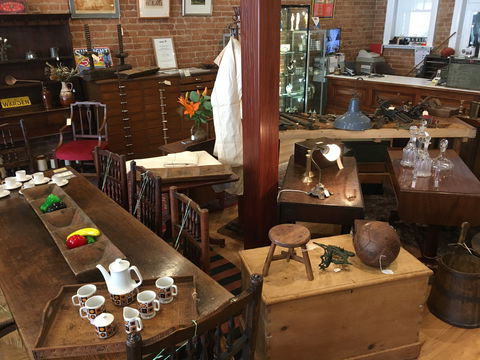 Braidwood Antiques - Broome Tourism 2