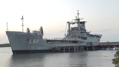 HMAS Tobruk Dive - Broome Tourism 0