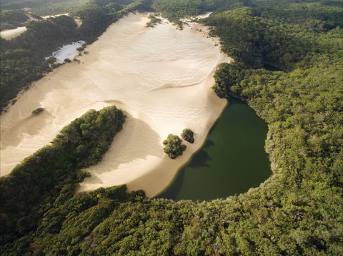 Lake Wabby - Broome Tourism 1
