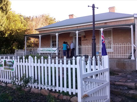 Mill Cottage Museum - Broome Tourism 0