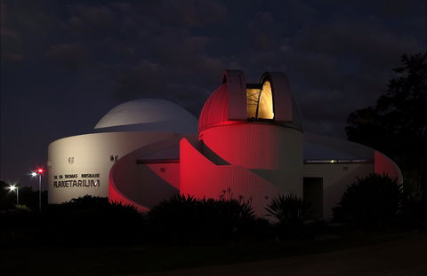 Sir Thomas Brisbane Planetarium - Broome Tourism 0
