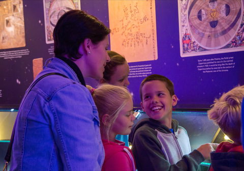 Sir Thomas Brisbane Planetarium - Broome Tourism 2