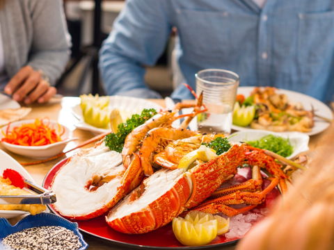 The Fresh Fish Place - Broome Tourism 0