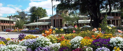 Bathurst Court House - Broome Tourism 0