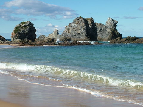 Camel Rock - Broome Tourism 1