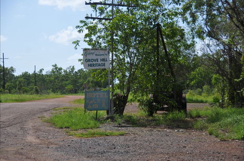 Grove Hill Hotel - Broome Tourism 1