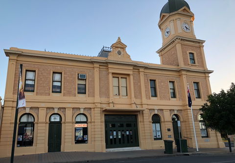 Moonta Gallery Of The Arts - Broome Tourism 2