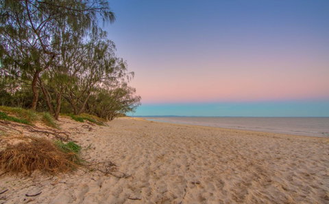 Red Beach - Broome Tourism 2