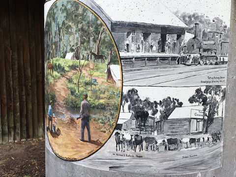 Tatong Tavern Water Tank - Broome Tourism 1