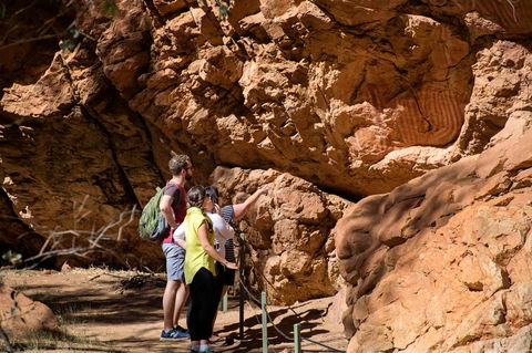 Yeperenye / Emily And Jessie Gaps Nature Park - Broome Tourism 2