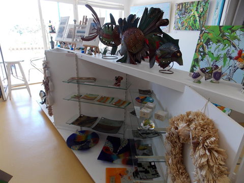Huskisson Gallery And Picture Framing - Broome Tourism 0
