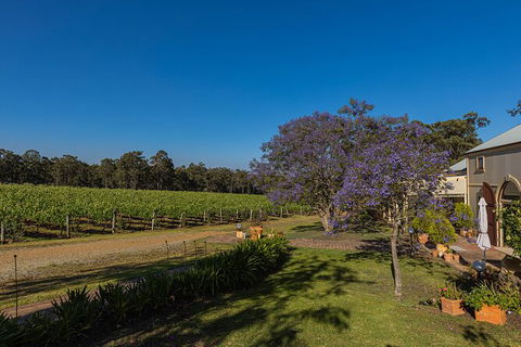 Hideaway Private Tours Hunter Valley - Broome Tourism 3