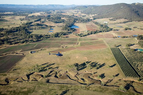 Private Helicopter Flight To Hunter Valley With A La Carte Lunch - For 2 - Broome Tourism 2