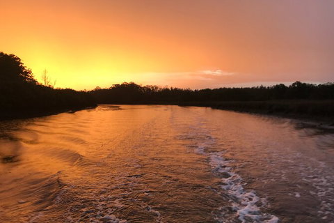 Jervis Bay Sunset River 2-Hour Cruise - Broome Tourism 2