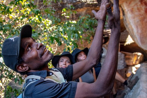 Arnhem Land Injalak Hill Full-Day Tour From Jabiru - Broome Tourism 0