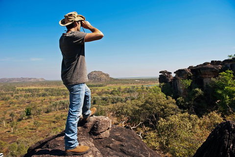 Arnhem Land Injalak Hill Full-Day Tour From Jabiru - Broome Tourism 8