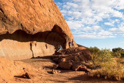 Uluru Sacred Sites Tour - Broome Tourism 3