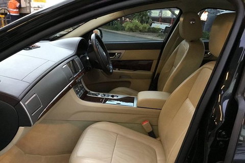 Jaguar Limousine Transfer Cairns Airport To City Or Return - Broome Tourism 7