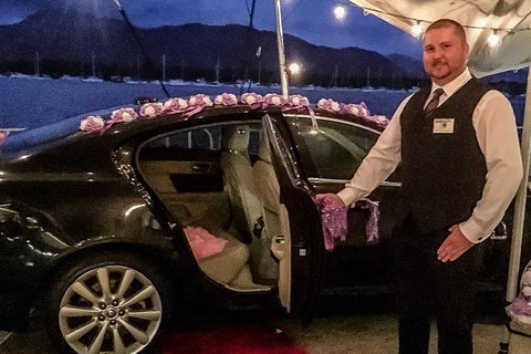 Jaguar Limousine Transfer Cairns Airport To City Or Return - Broome Tourism 1