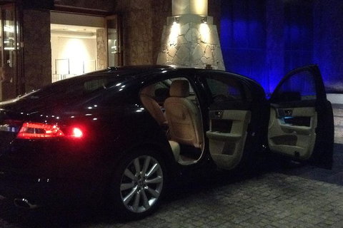 Jaguar Limousine Transfer Cairns Airport To Palm Cove - Broome Tourism 2