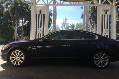Jaguar Limousine Transfer Cairns Airport To Palm Cove - Broome Tourism 1