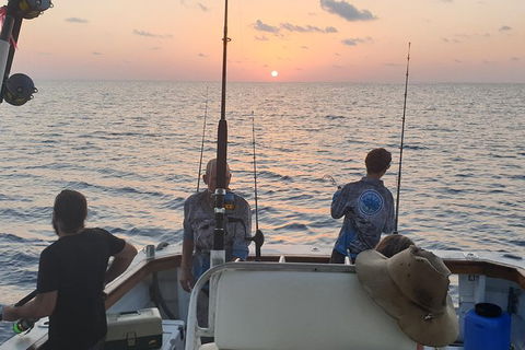 Full Day Whitsunday Reef Fishing Charter Boat - Broome Tourism 9