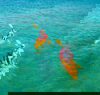 1 Hour Single or Double Kayak Rental to the Nth Bribie Island - Broome Tourism