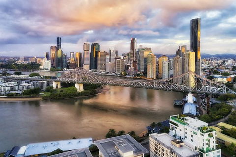 Brisbane Airport Transfers : Brisbane To Brisbane Airport BNE In Luxury Van - Broome Tourism 5