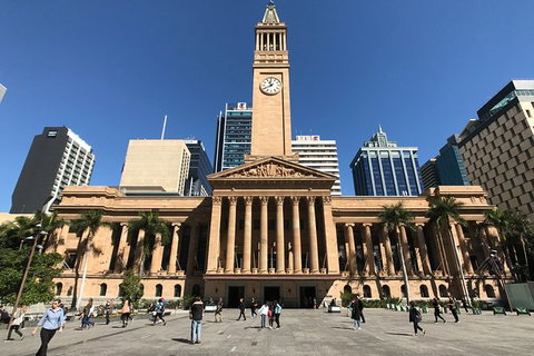 Arrival Private Transfers: Brisbane Airport BNE To Brisbane In Business Car - Broome Tourism 4