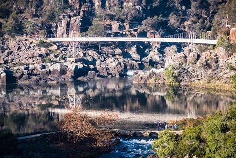 3.5 Hours Walking Tour To Cataract Gorge With Local Guide - Broome Tourism 2