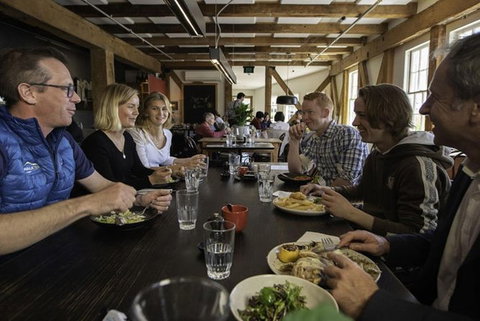 3.5 Hours Walking Guided Tour Of Launceston Highlights - Broome Tourism 1