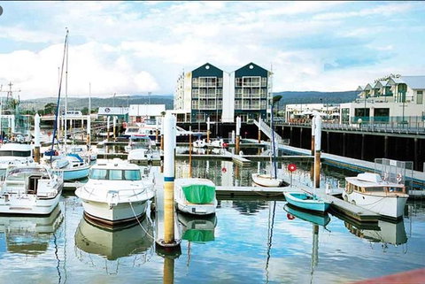 3.5 Hours Walking Guided Tour Of Launceston Highlights - Broome Tourism 5