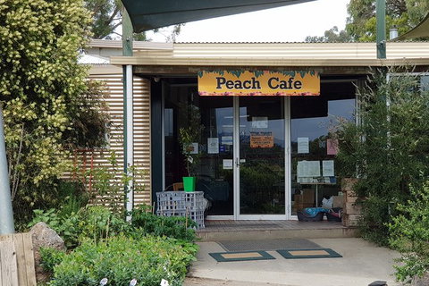 Day Tour Of Yarra Valley Puffing Billy And Rayners Orchard - Broome Tourism 38