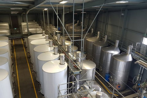 Day Tour Of Yarra Valley Puffing Billy And Rayners Orchard - Broome Tourism 15