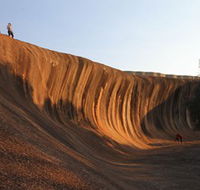 Wave Rock - Broome Tourism