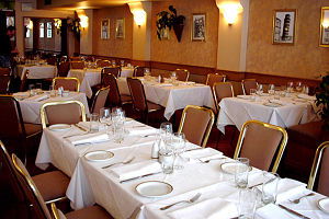 Lucattini's Restaurant - Broome Tourism 0