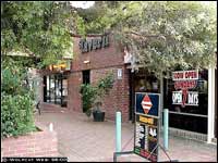 Avenues Tavern - Broome Tourism 1