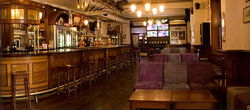 Coopers Alehouse At The Earl - Broome Tourism 1