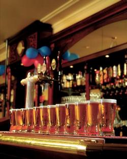 Rose & Crown Hotel - Broome Tourism 1