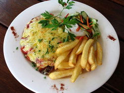 Torrens Arms Hotel - Broome Tourism 3
