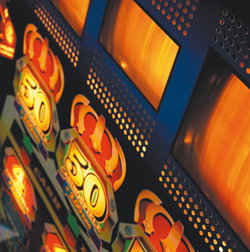 Diamonds Bar And Gaming - Broome Tourism 3