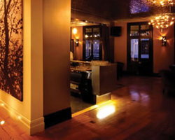 Exchange Hotel Balmain - Broome Tourism 2