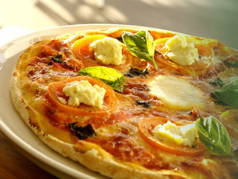 Olivo Woodfired Pizza & Pasta - Broome Tourism 3