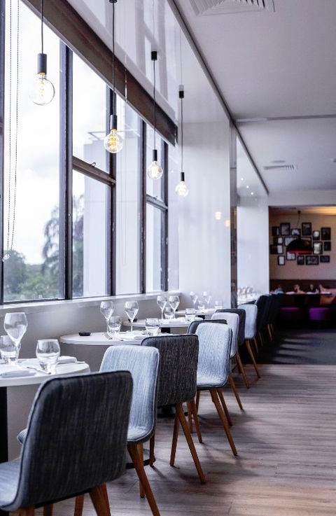 MRepublic Restaurant, Bar And Lounge - Broome Tourism 5