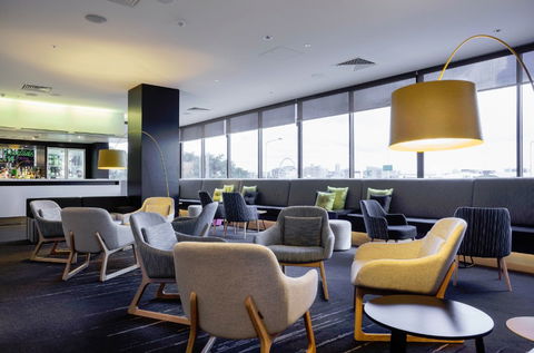 MRepublic Restaurant, Bar And Lounge - Broome Tourism 8