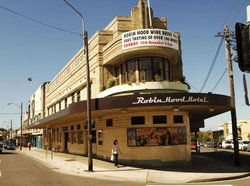  Broome Tourism